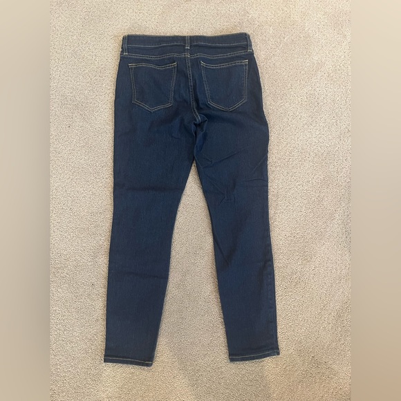 Gap Denim Women’s Favorite Jegging. Size 4/27. NWOT. - Picture 7 of 7